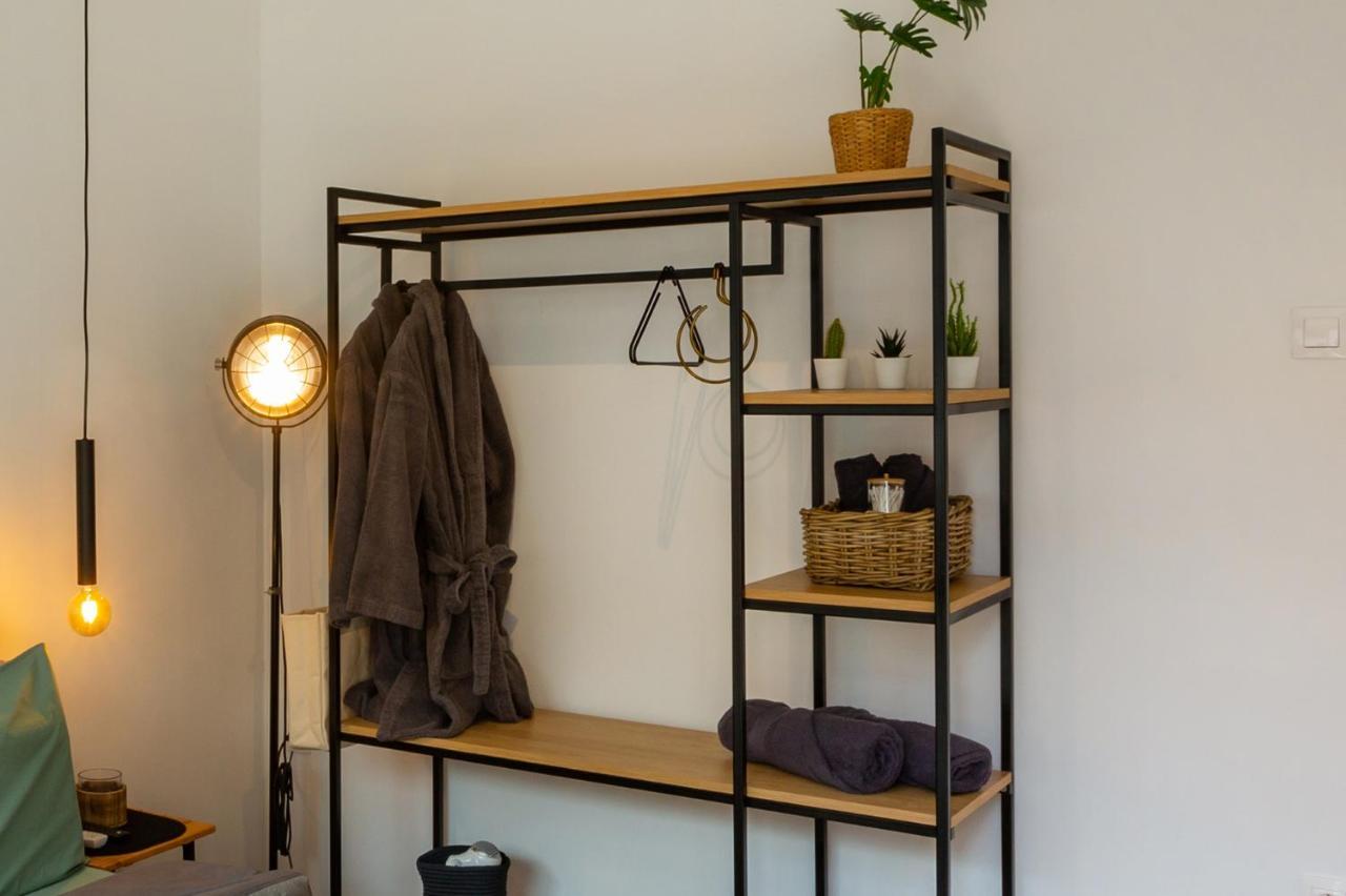 Downtown Boutique Apartment